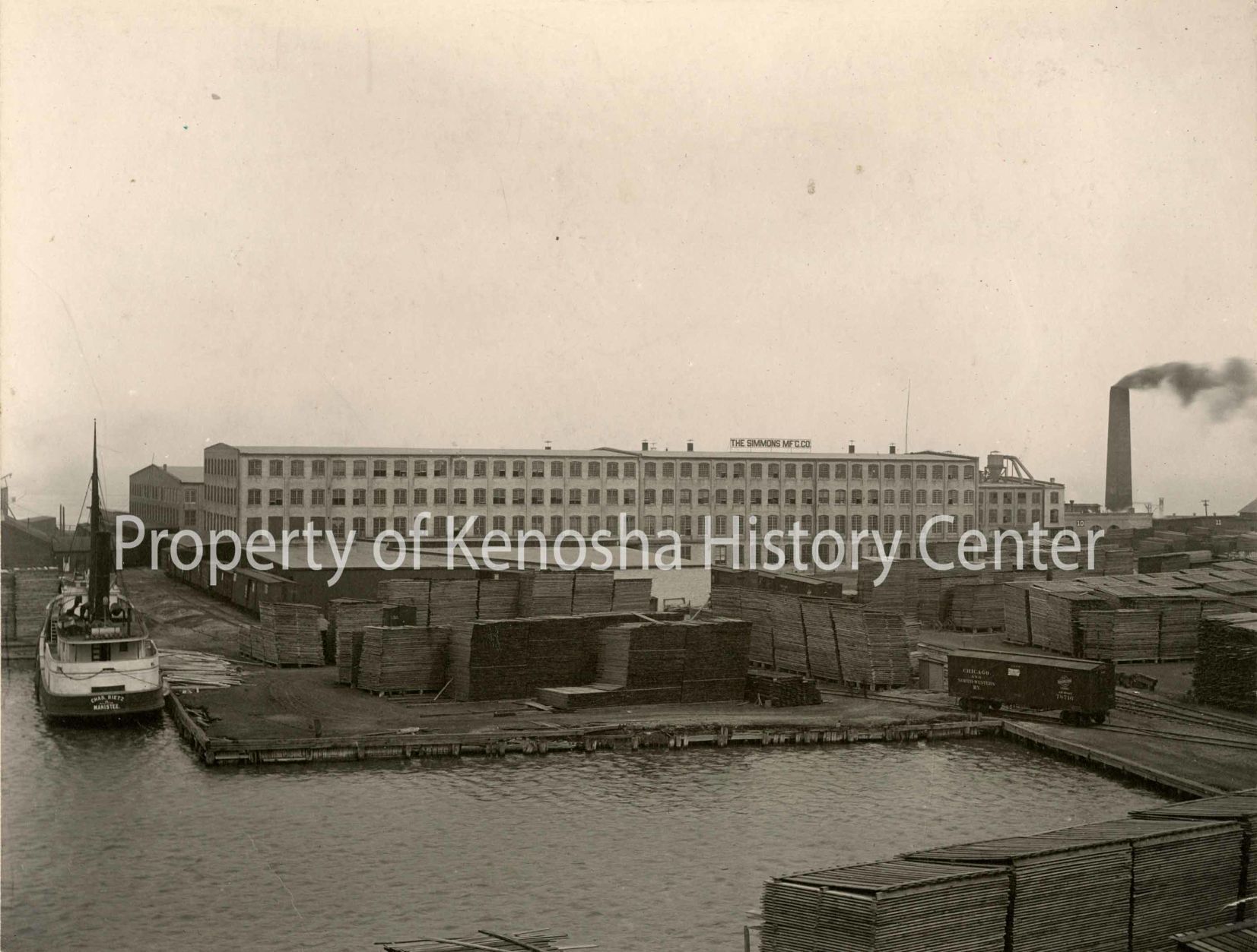 HISTORIC PHOTO